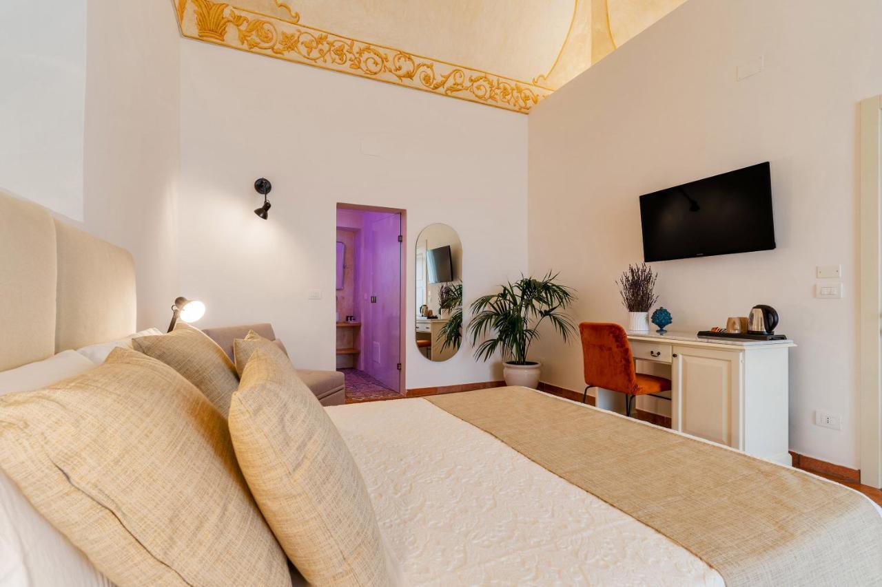 Corte Patitari - By Patitari Suites 加利波利 外观 照片